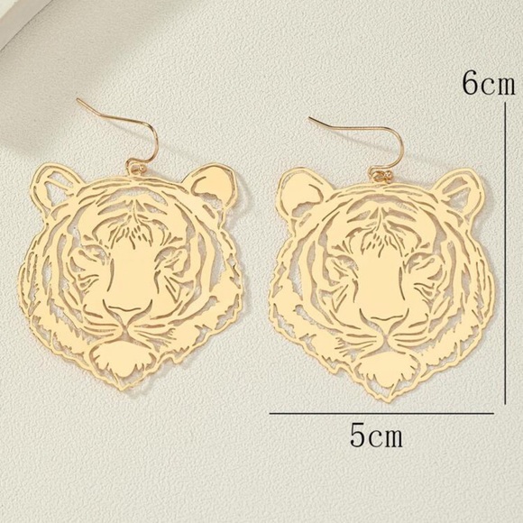 🐅 Tiger Earrings 🐅 - Picture 3 of 4
